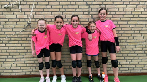 Kampioen meisjes CMV 4.2